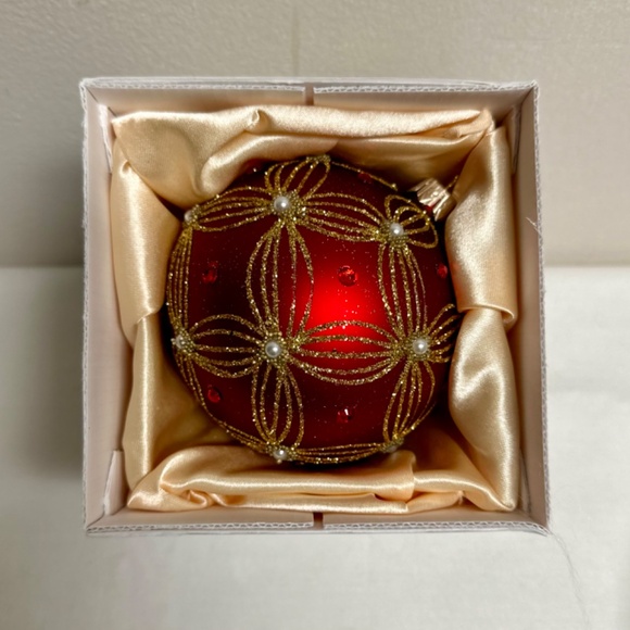 Red Gold Blown Glass Holiday Christmas Ornament Satin Lined...